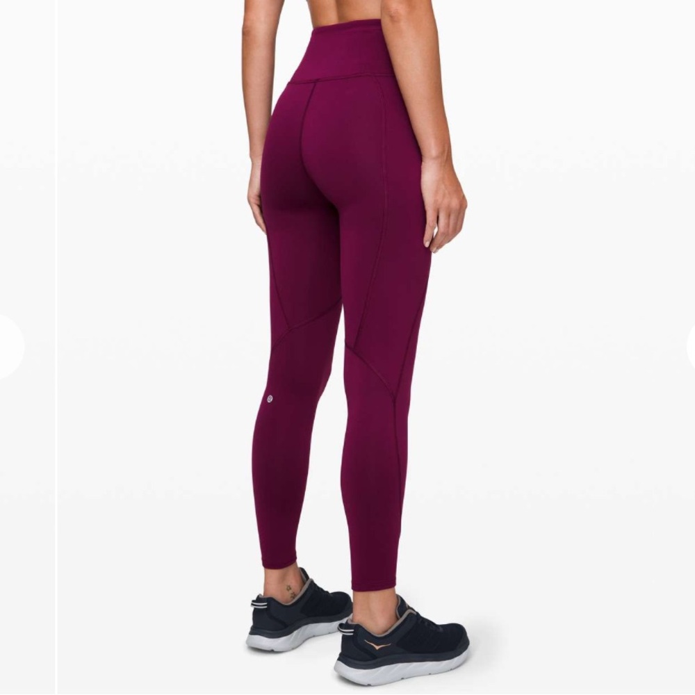 Lululemon To The Beat Tight 24"
Marvel Red Burgundy Size‎ 2